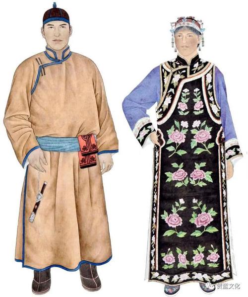 华美的女子绸缎长袍和绣花长坎肩代表了阿鲁科尔沁部落特有的风格