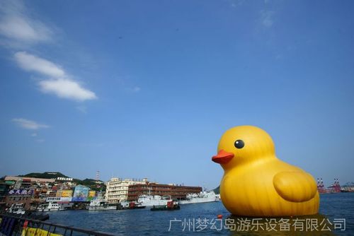 充气大黄鸭气模定制水上乐园玩具pvc闭气水上陆上大黄鸭厂家直销