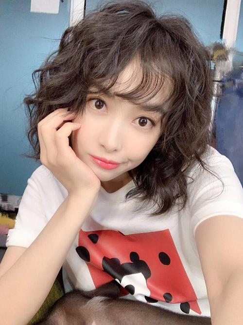 自来卷的头发适合什么发型02为你推荐这些自来卷发型