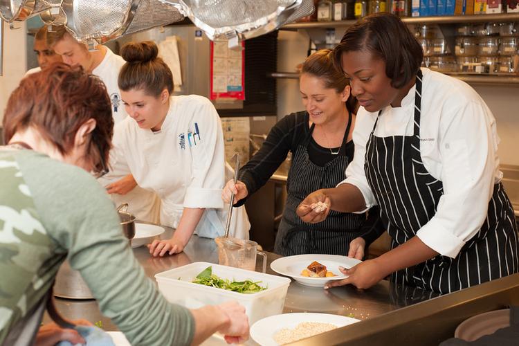 celebrity chef trellis 2013