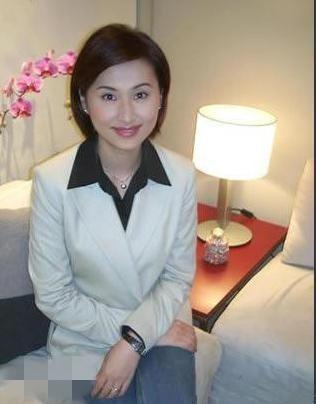 疑似王菁的艳照