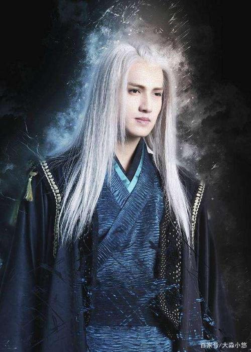 古装男星白发造型大pk,换装后的他们有的气宇轩昂,有