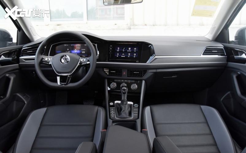 一汽-大众新款速腾内饰官图首曝 配12.3英寸悬浮式中控屏