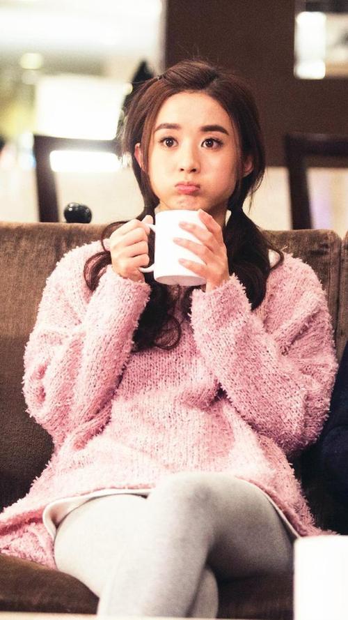 同样是扎双马尾鞠婧祎垫底赵丽颖第三第一美到犯规