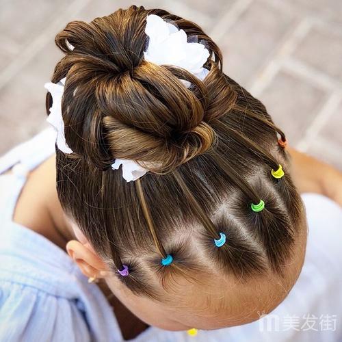 小女孩花式编发图片 18款给女儿扎头发图片