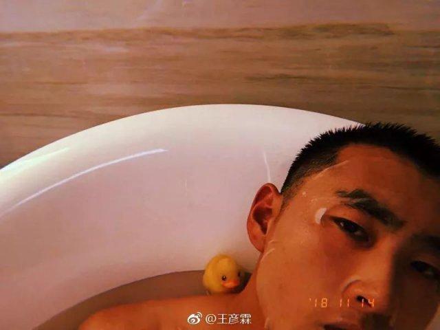 王彦霖,这个浑身是梗的宝藏男孩不能被埋没!