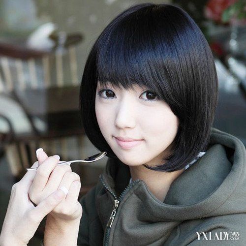 黑色短发学生头女图片几款发型让你彰显学生的清纯感