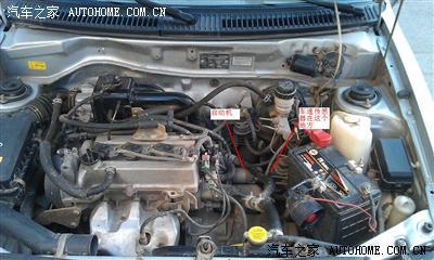 车速传感器就是这个画红圈的东西!