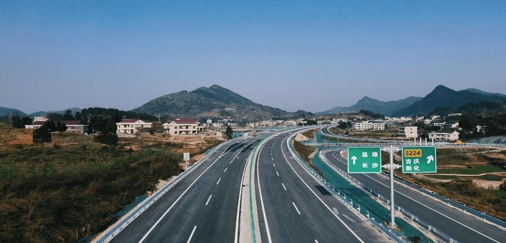 龙琅高速超60公里建成通车,社会车辆可通行