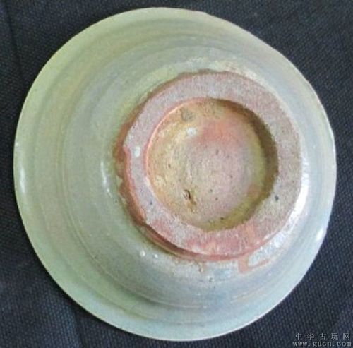 [物品编号:572821] 元代青釉瓷碗(2个/组)