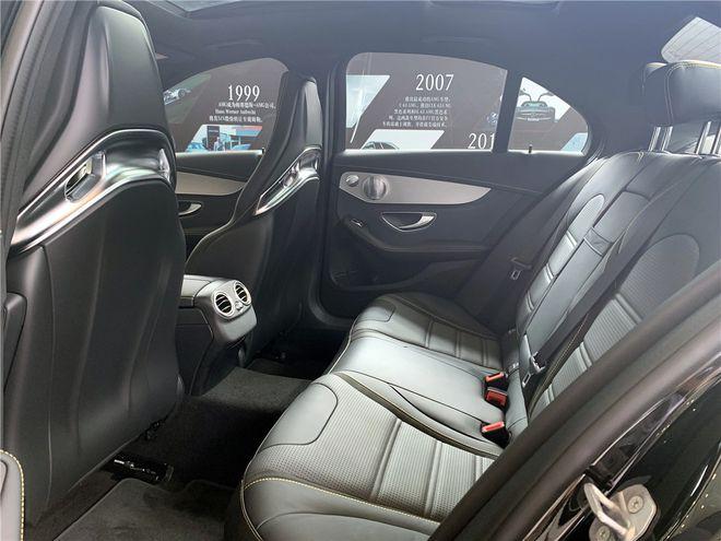 amg c63系列官方指导价:目前奔驰车型体系中,除了c级和glc外,内饰全部