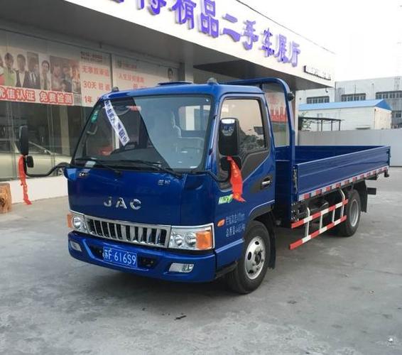 2017年4月份上牌,验车保险到2018年4月份,江淮骏铃