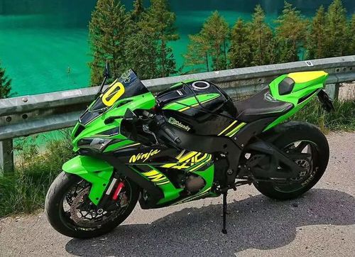 大牛来了川崎官宣即将引进2021款ninjazx10r进气冲压可达213匹马力