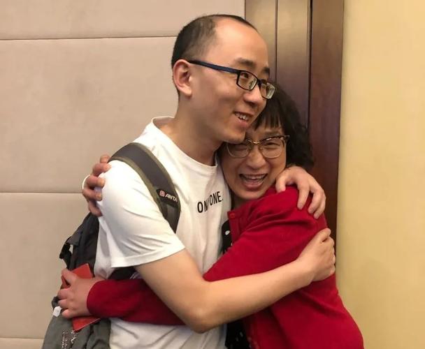 李焕英李静芝许敏平凡母亲浓浓母爱值得每天都过母亲节