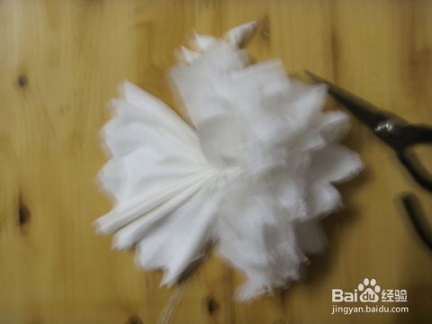 怎样制作清明节祭祀小白花?