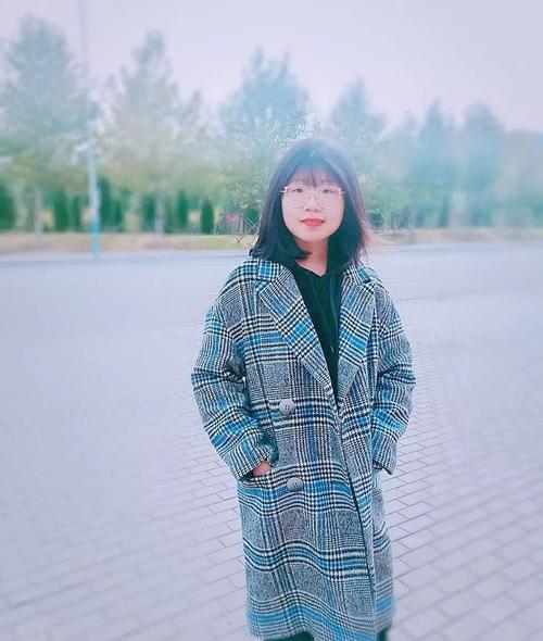 田欣欣