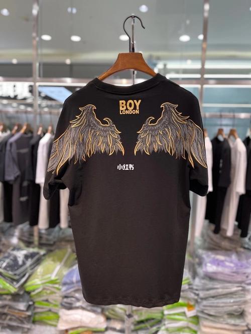 2021新款boy翅膀印花t_时尚潮流_情侣款_时尚潮流季_时尚_穿搭