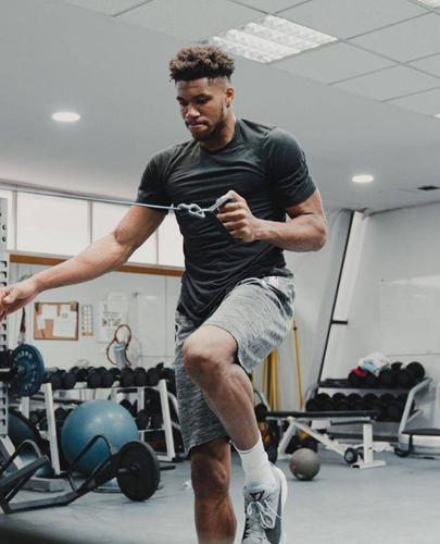 原创深度:伤病迅速恢复,神勇字母哥身体素质如何打造?