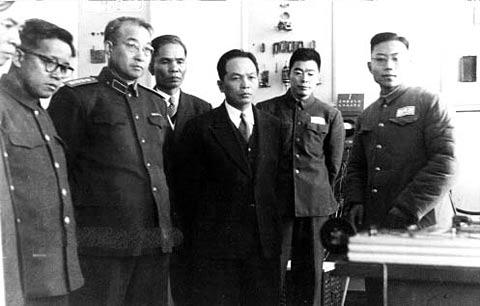 受中国影响较深,在70年代的越南领导层内部分歧中,属于偏向中国的亲