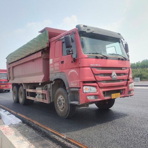 转让16年豪沃后八轮自卸工程货车 前四后八自卸车 二手双桥车市场