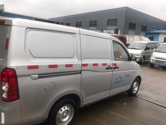 杭州2019年7月五菱面包车银灰手动挡