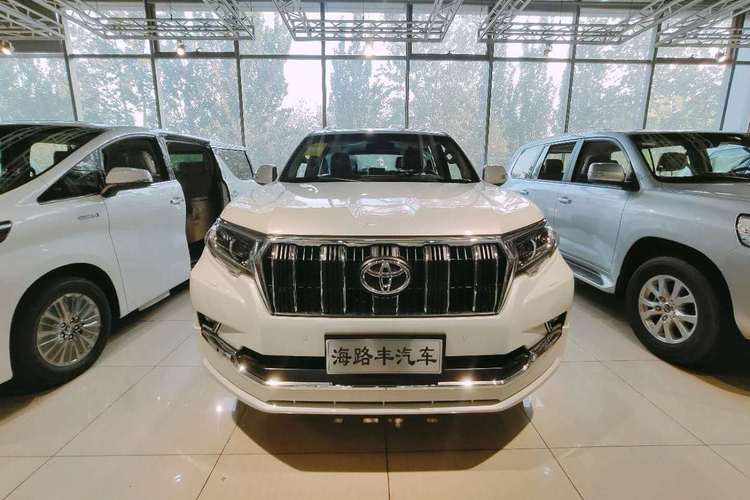 20款一汽丰田普拉多霸道3.5最新报价配置高价格低多少钱