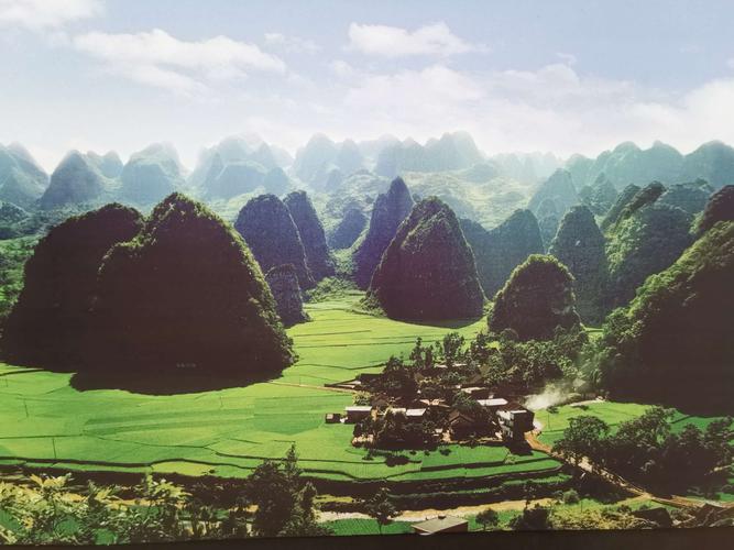 秀丽贵州(三)万峰林,织金洞,赤水