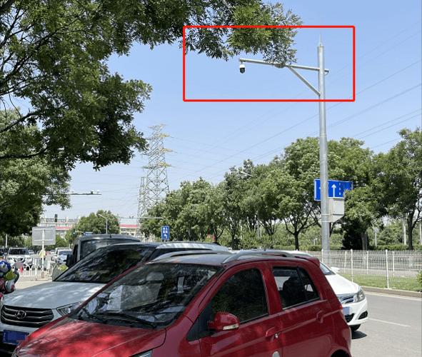 违停扣3分!顺康路这路段启用探头抓拍