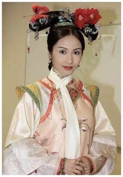 关佳氏嘉庆简嫔关佳氏,嘉庆潜邸旧人.