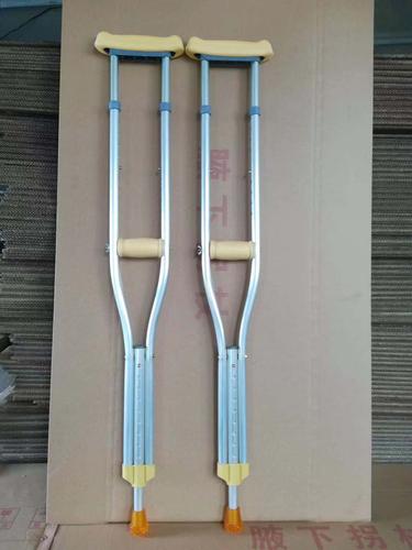 超市药房老年腋下拐杖不锈钢拐杖可调节双拐杖 九档伸缩可调拐杖
