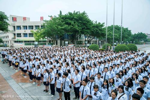 四川省什邡中学2020高三毕业典礼