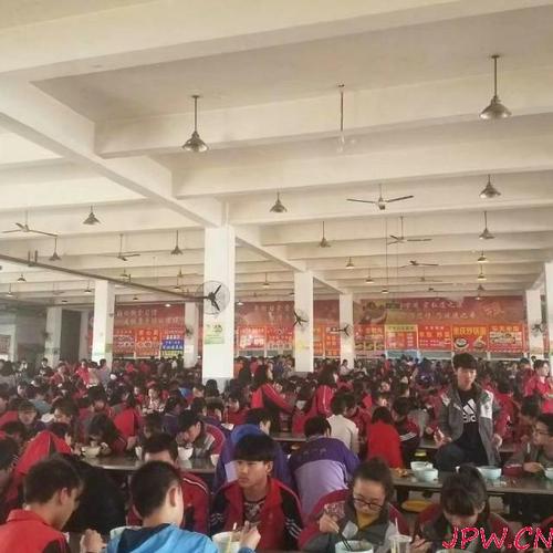 (转让)沙河一中食堂转让