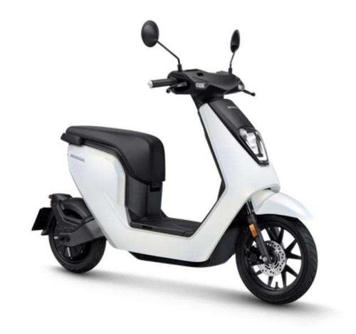 本田首款锂电池电动车在我国上市,只需7988元,值得我们相信!