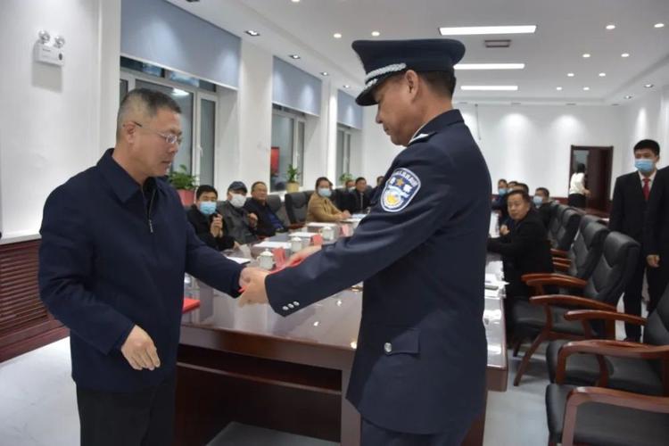 张继强同志当选塔河县副县长,公安局局长