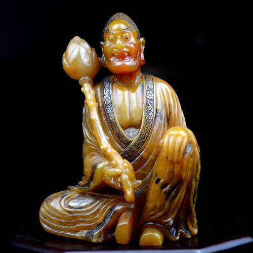 清代早期寿山石雕作品《十八罗汉》之"欢喜罗汉".