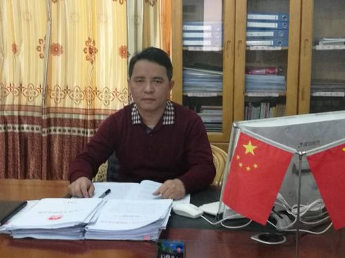 李力文