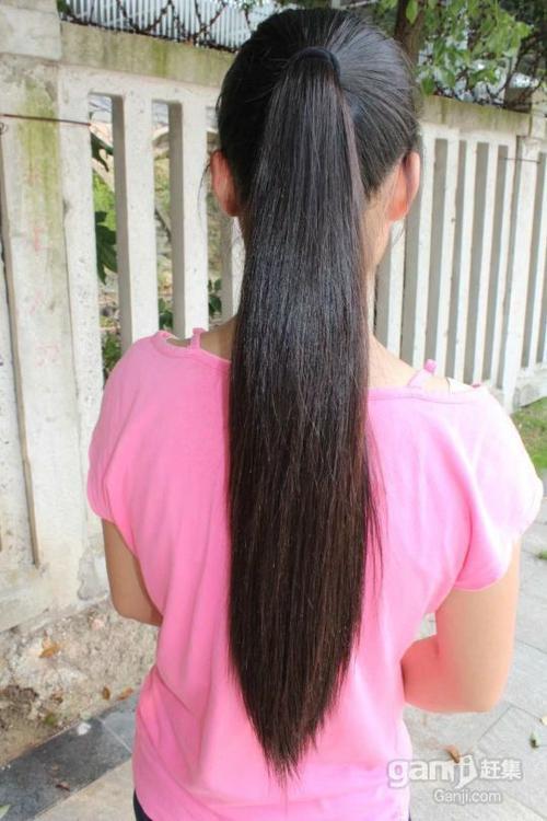 《小真的长头发》——欣赏导入课件欣赏