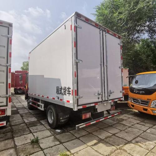 重汽4米2蓝牌货车潍柴发动机多少钱办齐