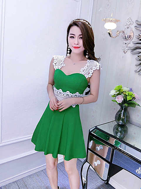 1826 实拍2017夏季新款夜店女装短裙吊带深v露胸镂空花边连衣裙