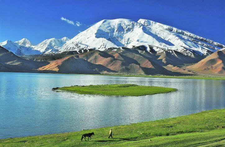 传媒 慕士塔格峰为什么叫冰山之父慕士塔格山即慕士塔格峰,亦称喀什