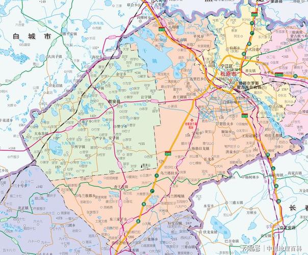 松原市宁江区面积1576平方公里,人口60万.