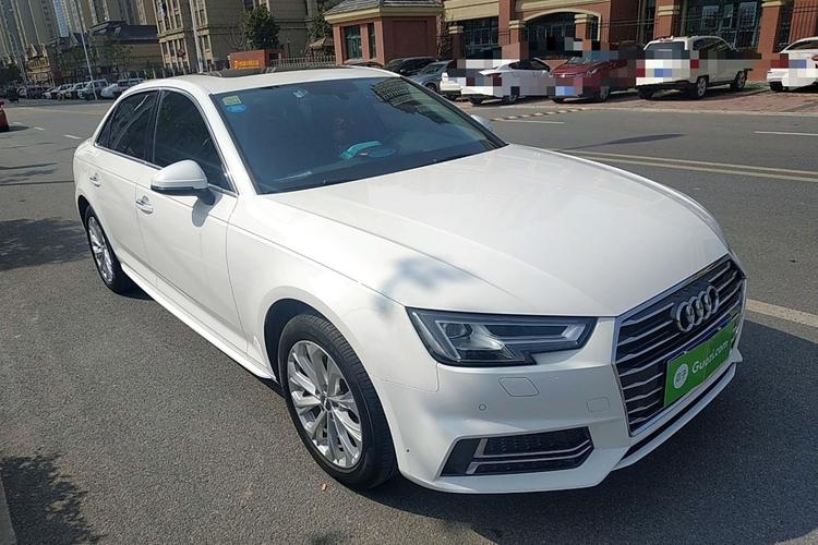 奥迪a4l 2019款 40 tfsi 进取型 国v