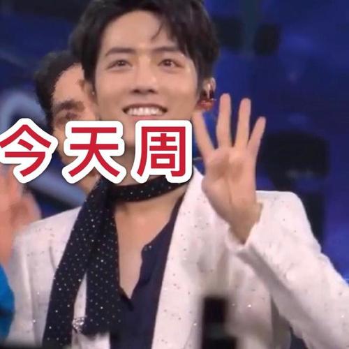 今天周六休息日,小编掐指一算:今日小飞侠宜存表情包(为了更新你可真
