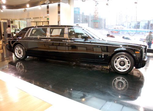 神秘买家买走劳斯莱斯1888万元天价豪车(组图)