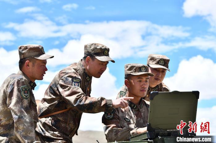 无形战场的制胜尖兵记西部战区某保障队工程师曾文龙