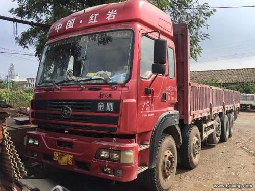 红岩前四后十二9米6货车07年