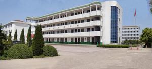 湖州市双林镇内环路 联系电话:3993268,2867388,3991610 双林中学