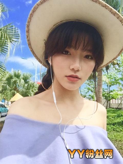我想和你唱周君怡个人简介资料学霸 周君怡家里有钱家