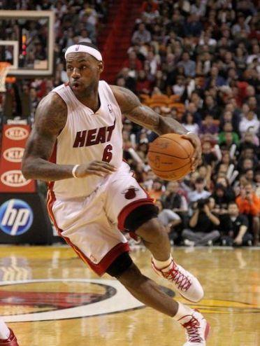 勒布朗·詹姆斯