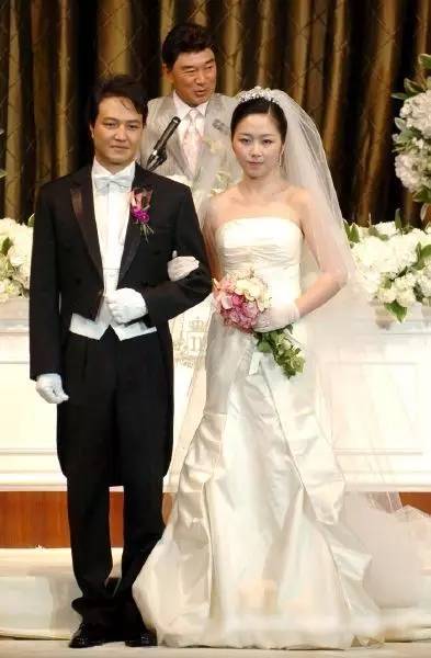2014年他带着女儿参加了韩版的《爸爸去哪儿》节目,节目中郑雄仁向